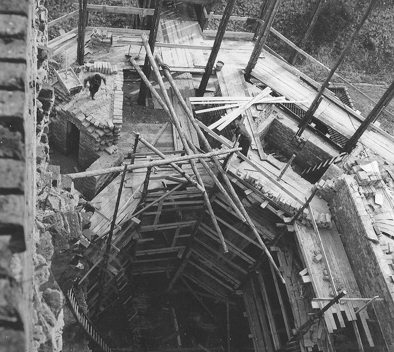 Fot Odbudowa zamku w Malborku w latach 60